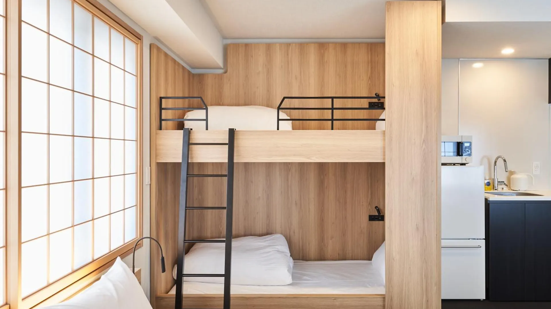 Mimaru Tokyo Nihombashi Suitengumae 4*,  Japonsko